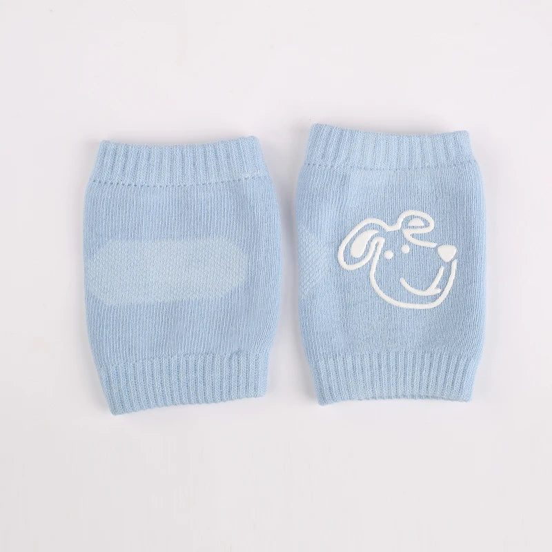 Daliona baby safety knee pads providing comfort and protection, shown in soft fabric with adjustable straps for crawling infants.
